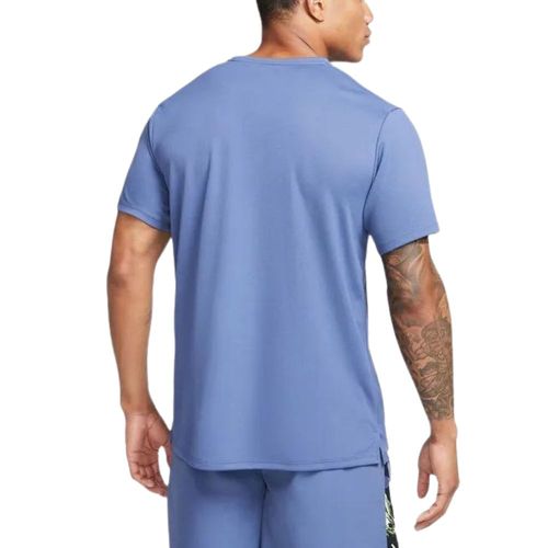 Remera Nike Studio 72 Hombre