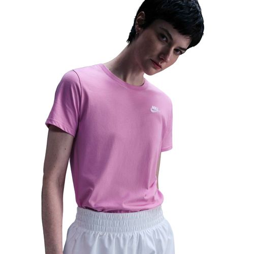 Remera Mujer Nike Club Essentials